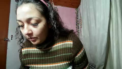 sexy lolas online show from 18, 5, 2026