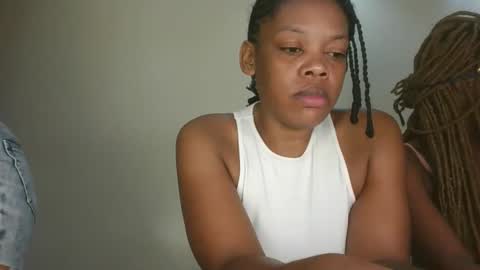 Snapshot of sexy_lyna chatting on 18, 4, 2026 sexy_lyna online show from 18, 4, 2026