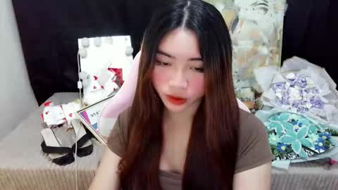 Snapshot of sexy_mikaxoxo chatting on 28, 5, 2026 mika online show from 28, 5, 2026