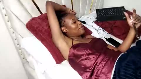 Nyla online show from 18, 4, 2026