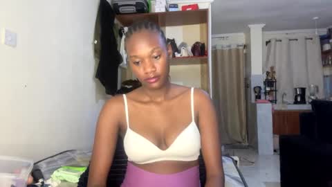 Nyla online show from 14, 7, 2026