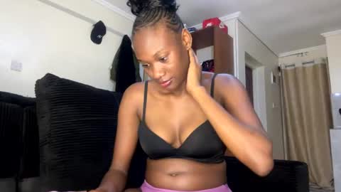 Nyla online show from 26, 7, 2026