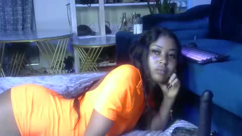 sexy pigeon online show from 26, 5, 2026