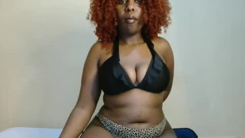 Snapshot of sexy_rosyy chatting on 24, 2, 2026 sexy_rosyy online show from 24, 2, 2026