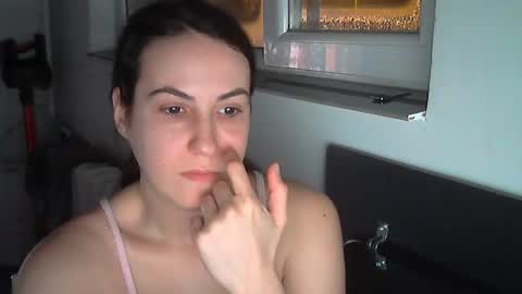 Snapshot of sexy_slimm25 chatting on 21, 2, 2025 Slimm online show from 21, 2, 2025