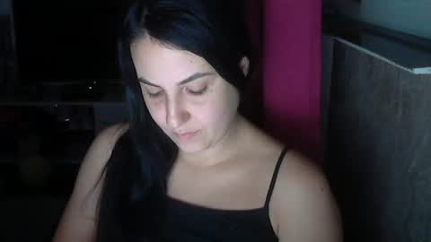 Snapshot of sexy_slimm25 chatting on 31, 10, 2025 Slimm online show from 31, 10, 2025