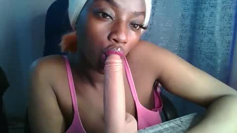 Snapshot of sexy_sweetcandy chatting on 17, 1, 2026 sexy sweetcandy online show from 17, 1, 2026