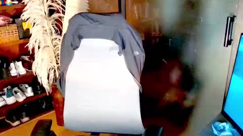 Alice Skay online show from 1, 3, 2026