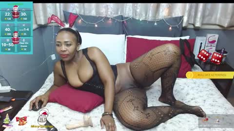 Snapshot of sexyassshaz chatting on 31, 12, 2024 shazz online show from 31, 12, 2024