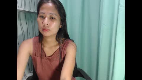 Snapshot of sexybaby_eatme chatting on 2, 2, 2025 sexybaby_eatme online show from 2, 2, 2025