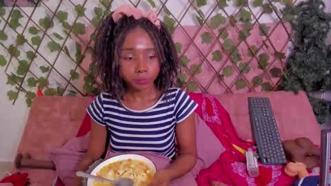 Snapshot of sexybrunnetem chatting on 1, 3, 2026 sofia online show from 1, 3, 2026