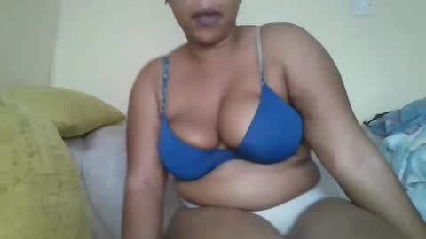 Snapshot of sexybuttie01 chatting on 10, 4, 2026 sexybuttie01 online show from 10, 4, 2026