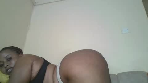 Snapshot of sexybuttie01 chatting on 11, 4, 2026 sexybuttie01 online show from 11, 4, 2026