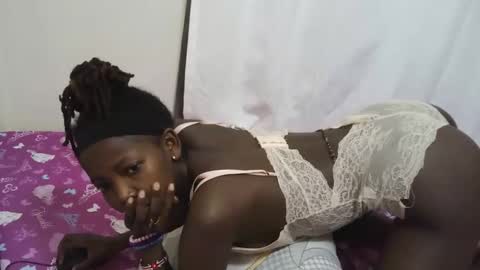 Snapshot of sexycandy2389 chatting on 23, 3, 2026 Candy online show from 23, 3, 2026