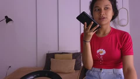 Snapshot of sexychanell_18 chatting on 19, 4, 2026 chanell and yina online show from 19, 4, 2026