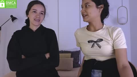 Snapshot of sexychanell_18 chatting on 26, 5, 2026 chanell and yina online show from 26, 5, 2026