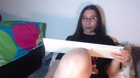 Snapshot of sexycoralinne69 chatting on 5, 2, 2025 Coralinne online show from 5, 2, 2025