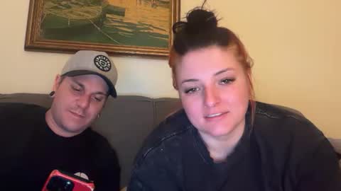 sexycouple41110 online show from 17, 4, 2026