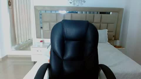 DAKOTA online show from 13, 1, 2025