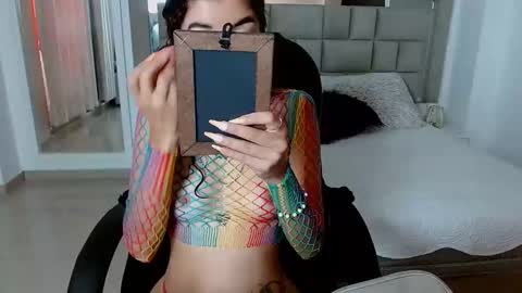 DAKOTA online show from 3, 2, 2025