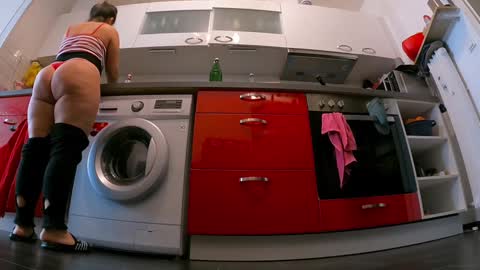 XDA   online show from 25, 3, 2026