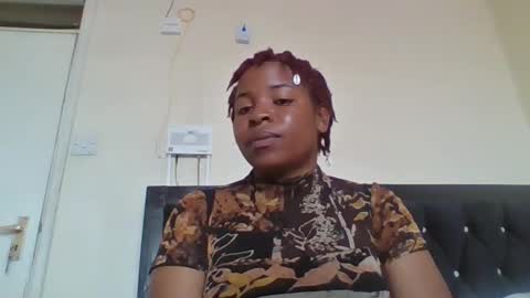 sexydivaslut_2 online show from 8, 4, 2026