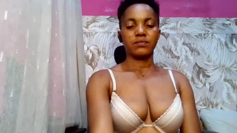 Snapshot of sexydoll32 chatting on 12, 6, 2026 sexydoll32 online show from 12, 6, 2026