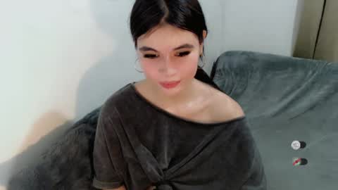 sexydollfox online show from 17, 11, 2025