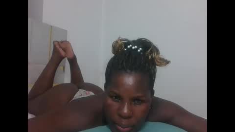 Snapshot of sexyebonygal chatting on 30, 5, 2026 QUINTER online show from 30, 5, 2026