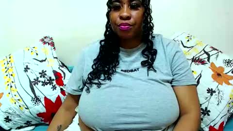 sexyebonylove89 online show from 16, 2, 2026