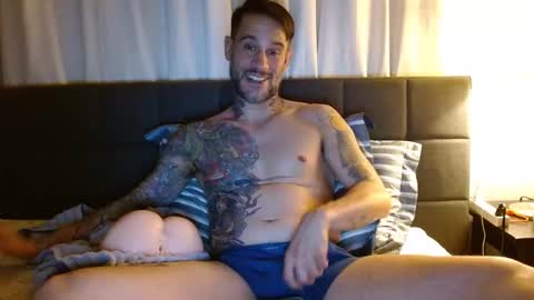 Snapshot of sexyfitdaddy chatting on 8, 4, 2026 Sexy Fit Daddy online show from 8, 4, 2026