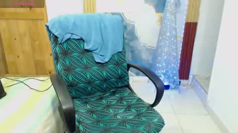 Snapshot of sexyhanny4u chatting on 10, 8, 2026 sexyhanny4u online show from 10, 8, 2026