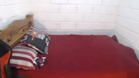 sexyjustin202 online show from 8, 1, 2026