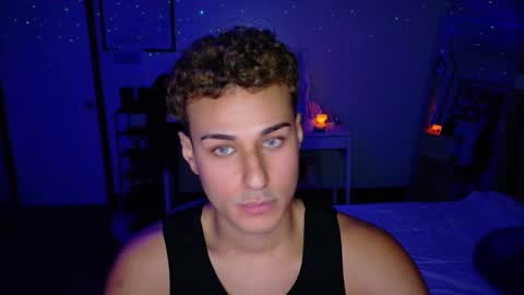 Snapshot of sexylatinboy777 chatting on 18, 11, 2025 JC online show from 18, 11, 2025