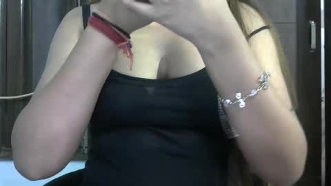 Snapshot of sexylavanya143 chatting on 9, 1, 2025 sexy lavanya online show from 9, 1, 2025