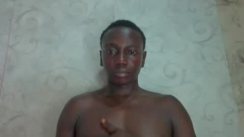 Snapshot of sexylinkebony2 chatting on 8, 1, 2026 sexylinkebony2 online show from 8, 1, 2026