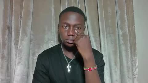 Snapshot of sexylinkebony2 chatting on 1, 3, 2026 sexylinkebony2 online show from 1, 3, 2026