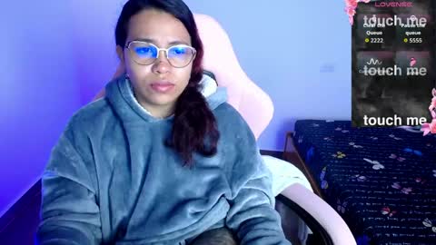 Snapshot of sexyloba_ chatting on 4, 6, 2026 sexyloba independent model online show from 4, 6, 2026