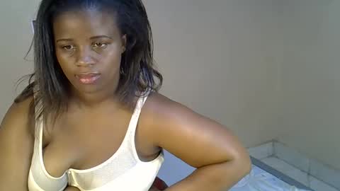 sexylucy33 online show from 10, 4, 2026