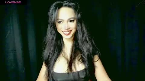 Snapshot of sexymariafoxx chatting on 7, 7, 2026 MariaFoxx online show from 7, 7, 2026