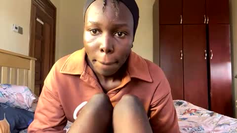 sexymomoh online show from 30, 4, 2026