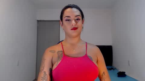 Snapshot of sexynatalia25 chatting on 7, 5, 2026 Natalia Duran online show from 7, 5, 2026