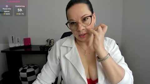 Sexy Psychologist online show from 30, 10, 2025
