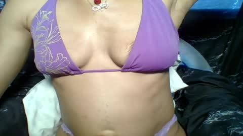 sexypussy000 online show from 24, 4, 2026