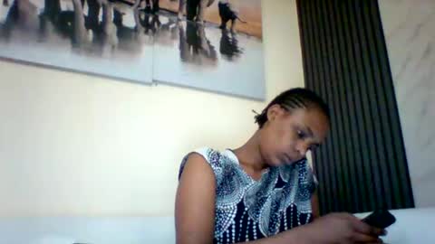 Snapshot of sexyqueen3457132 chatting on 20, 10, 2025 DOVY ACHIENG online show from 20, 10, 2025