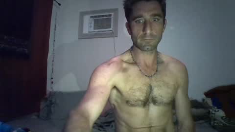 sexyRENTS online show from 1, 2, 2025