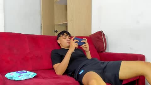 Snapshot of sexys_boys18 chatting on 26, 5, 2026 MATIAS-18 THIAHO -18 MAX-19 NICOKALY-19 CAIN-19 MOD ESTEBAN online show from 26, 5, 2026