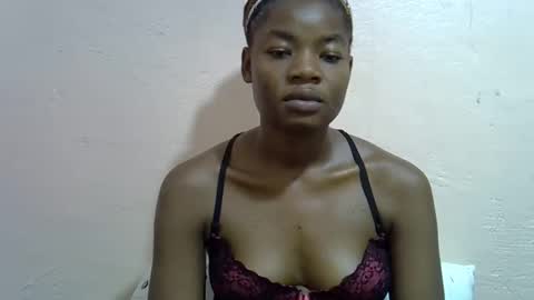 Snapshot of sexyshaz22 chatting on 12, 5, 2026 sexyshaz22 online show from 12, 5, 2026