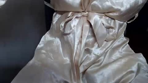 Snapshot of sexyshinixx chatting on 8, 10, 2025 sexyshinixx online show from 8, 10, 2025