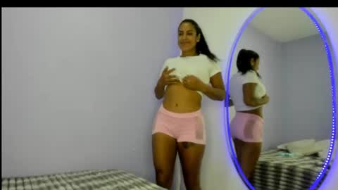 sexyskin8_xxx online show from 8, 7, 2026